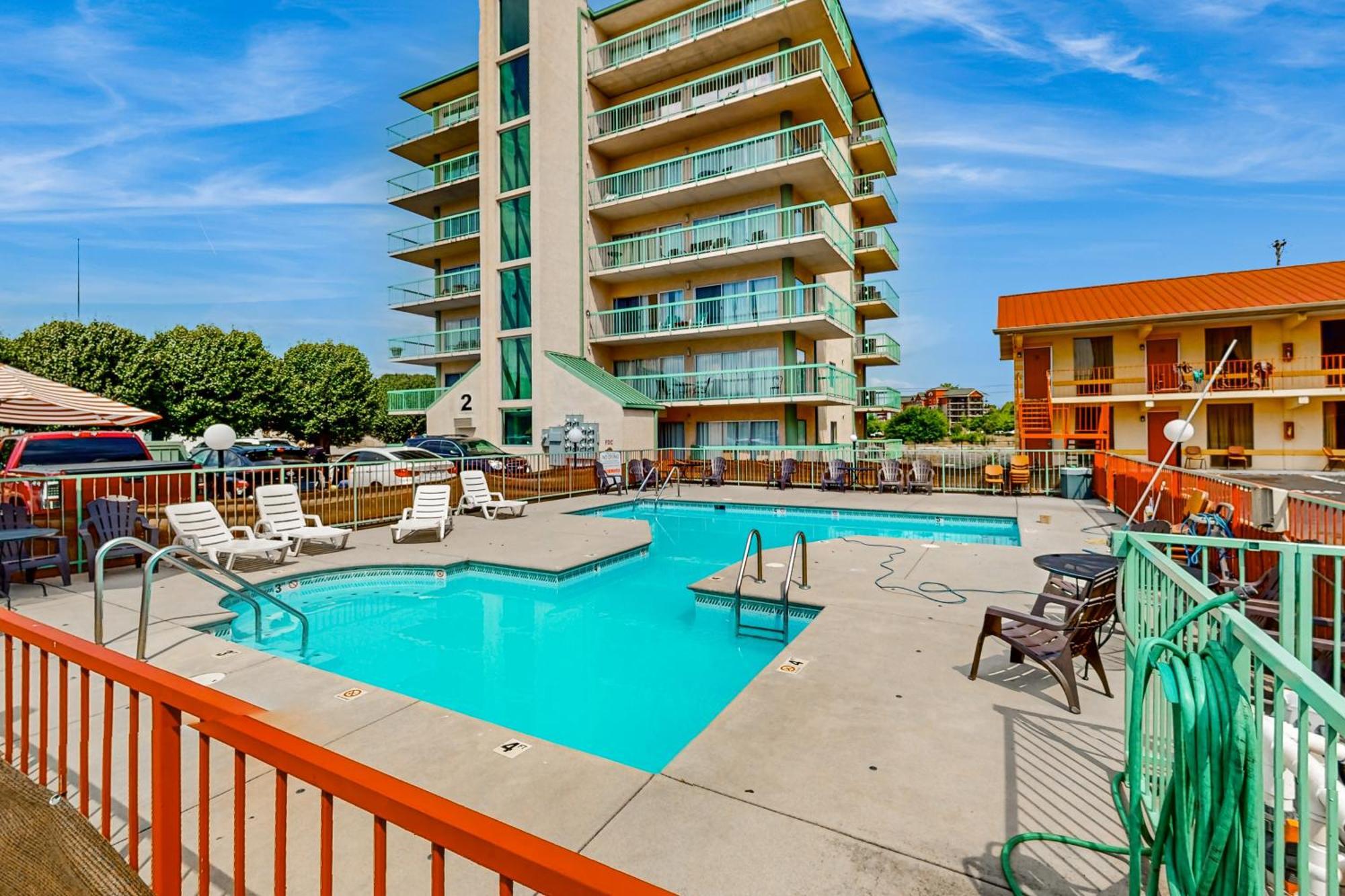 River Paradise Pigeon Forge Room photo