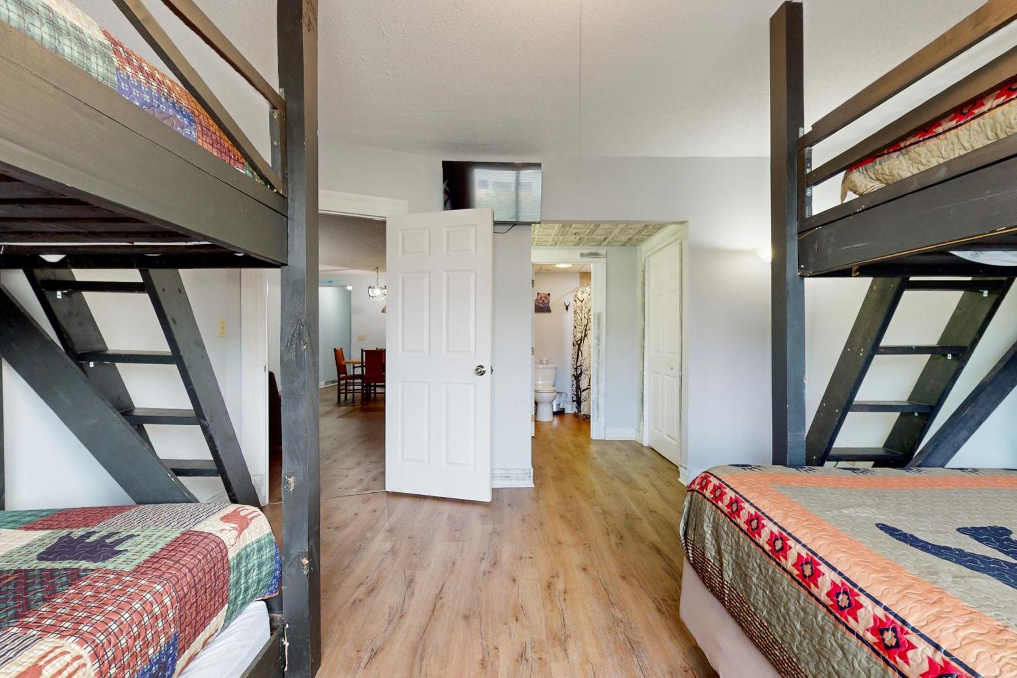 River Paradise Pigeon Forge Room photo